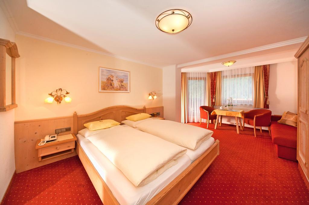 Hotel Gletscherblick Hippach Quarto foto